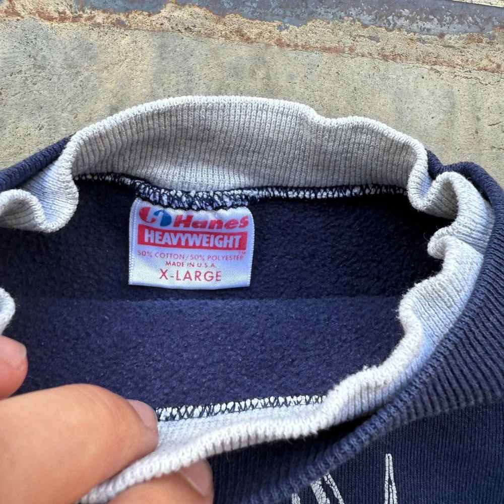 Vintage Hanes Heavyweight Deer Graphic Sweatshirt Navy Blue XL Made in USA Buck